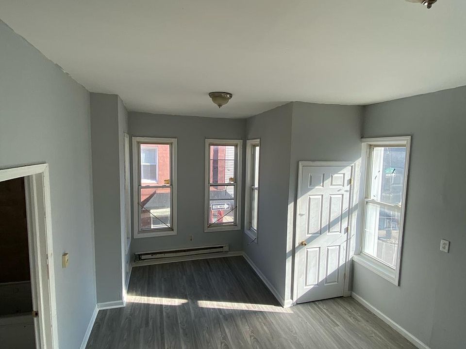 1st image of 2441 W Berks St #2F
