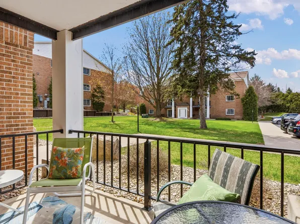 515 Georgetown Dr APT 51, Traverse City, MI 49684