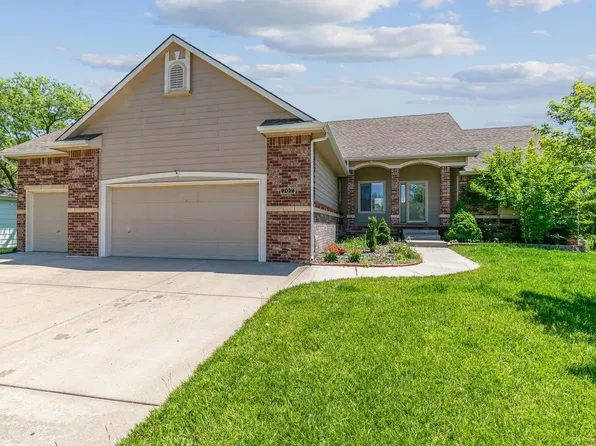 707 E Woodstone Ct, Andover, KS 67002