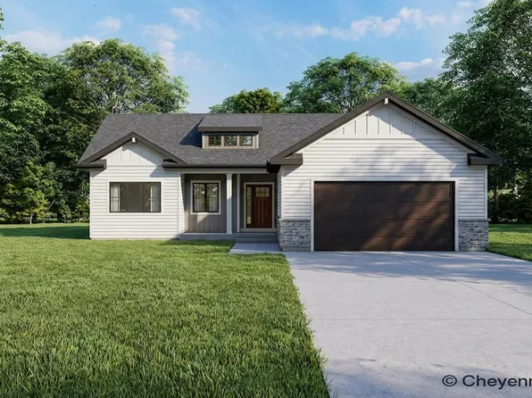 2062 Mammoth Rd, Cheyenne, WY 82009