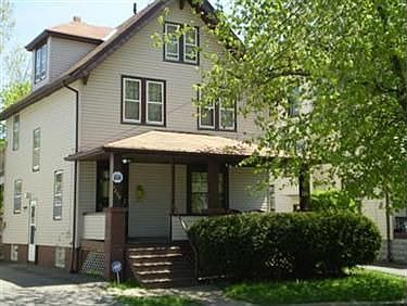 2nd image of 4239 E 114th St