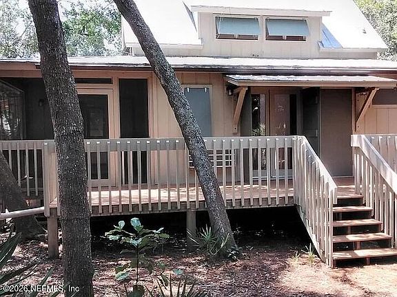 2nd image of 1415 Florida St