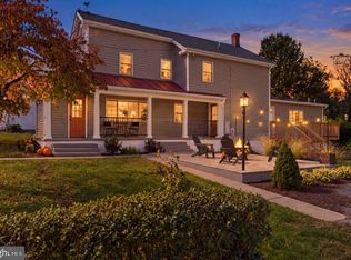 57 Rowles St, Harpers Ferry, WV 25425