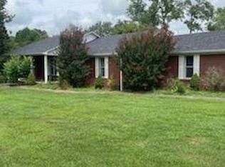 220 Wicker Rd, Russell Springs, KY 42642