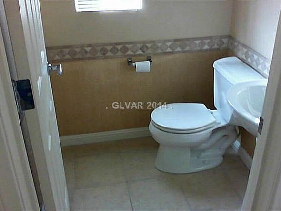 5th image of 6688 Burbage Ave