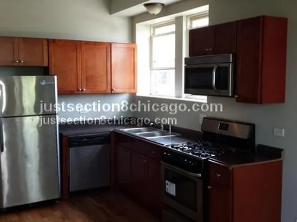 1113 S Mozart St APT 2F, Chicago, IL 60612