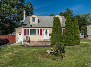 51 Highland Ter, Fords, NJ 08863
