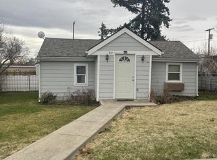 334 W Washington St, Athena, OR 97813