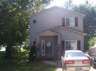 1155 Pinecrest Dr, White Lake, MI