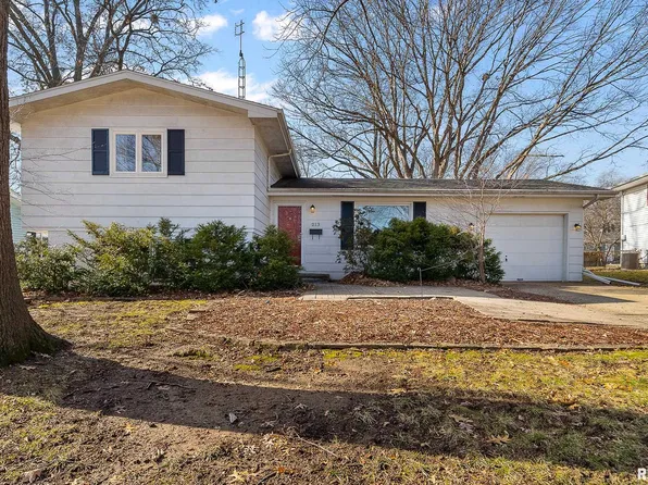 213 Cartwright Dr, Springfield, IL 62704
