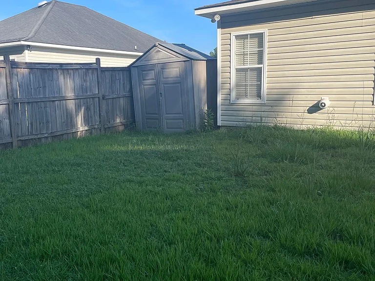 18 Clear Springs Ct — Photo 32