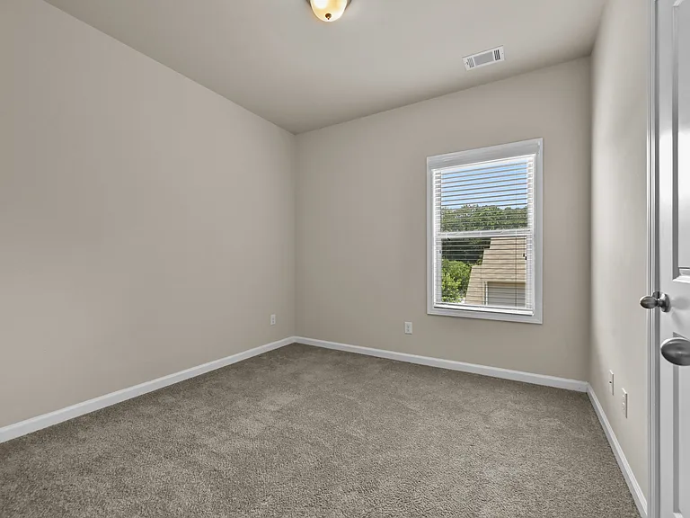 2489 Village Park Bnd — Photo 18