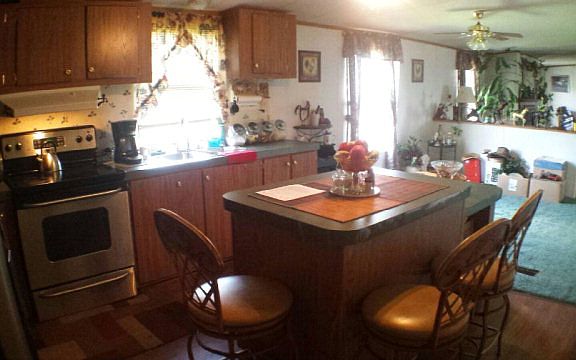 3rd image of 14393 Highway 125