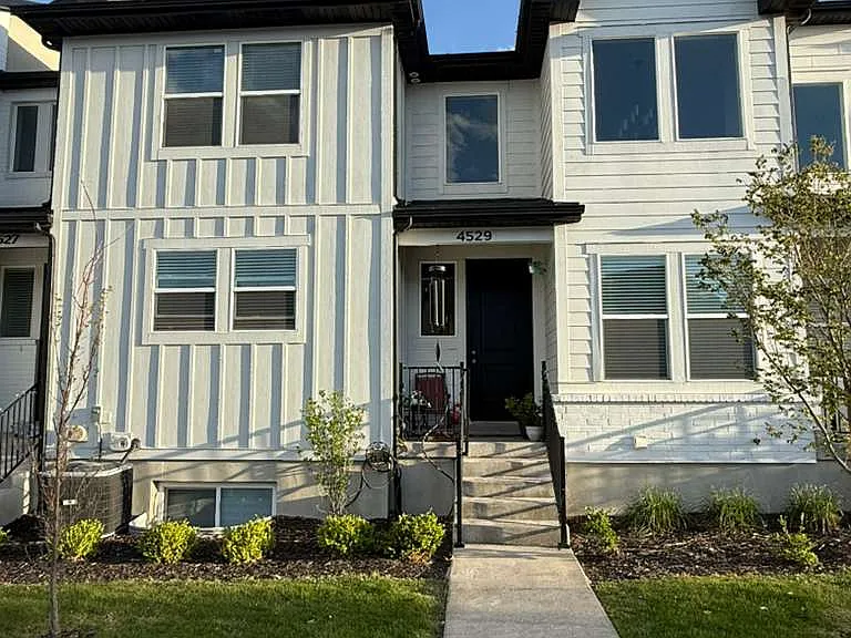 4529 W Watchmen Way — Photo 9