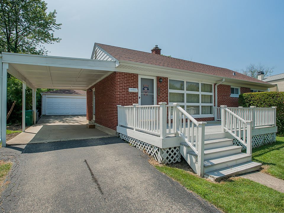 1st image of 153 W Park Dr