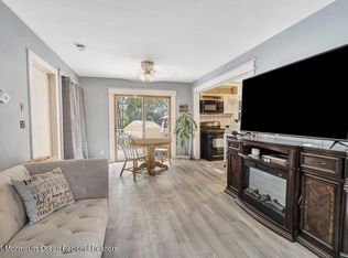 1052 Savannah Cir, Toms River, NJ 08753