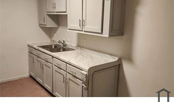 2 bed, 816 sqft, $1,500 — Photo 3