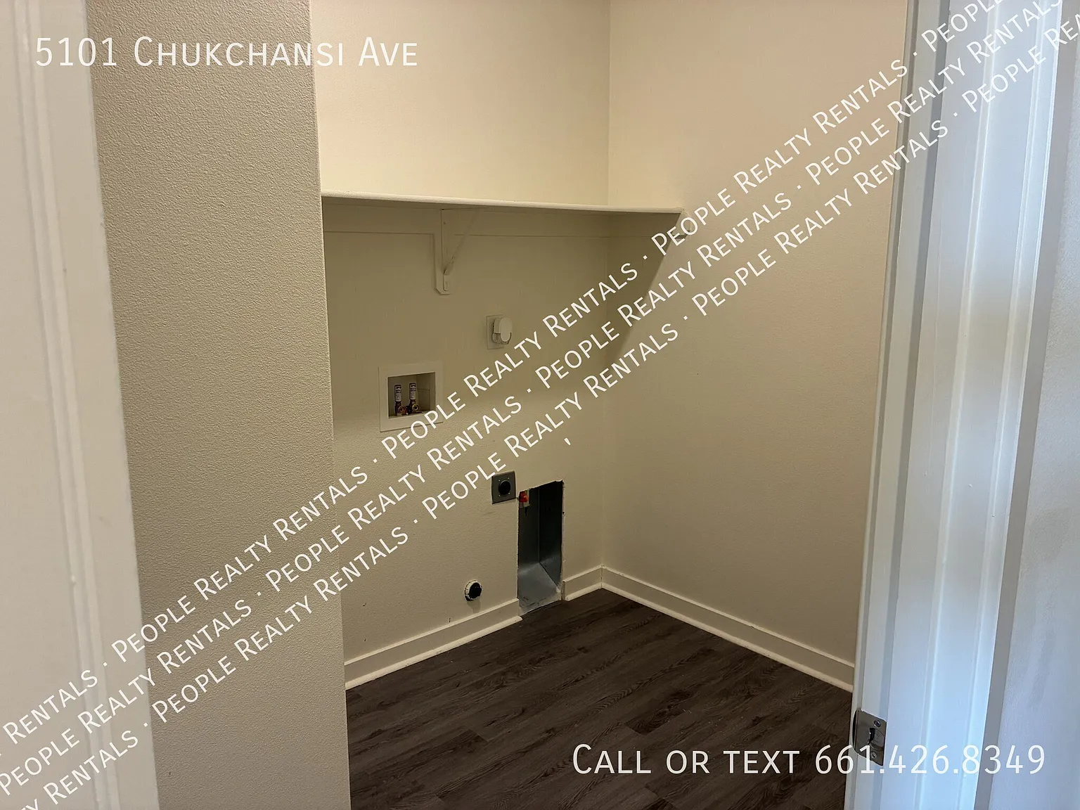 3 bed, 1606 sqft, $2,400 — Photo 4