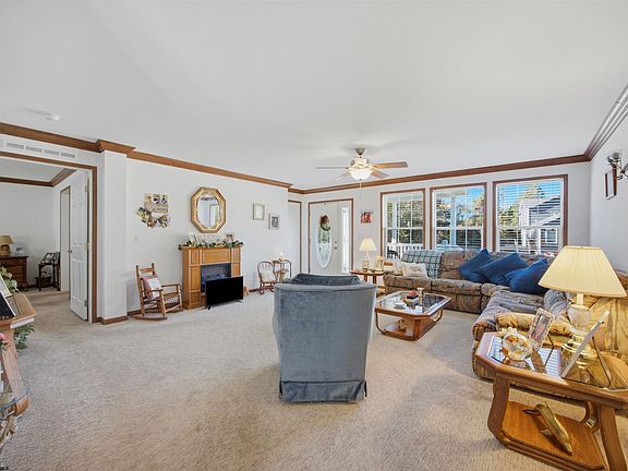 5th image of 7 Rundle Way