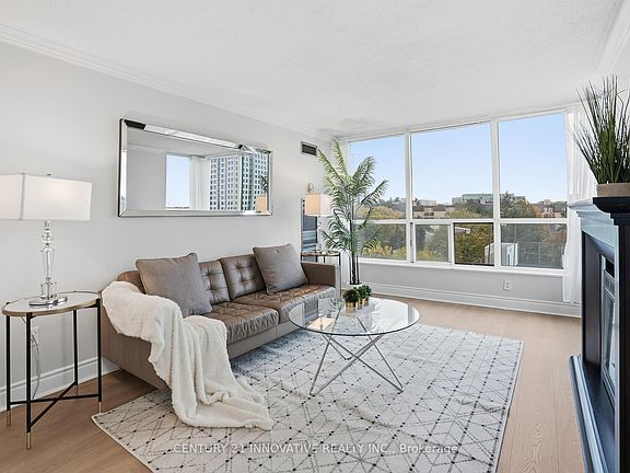 4th image of 3050 Ellesmere Rd #619