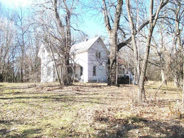 W5042 Fern Ave, Montello, WI 53949