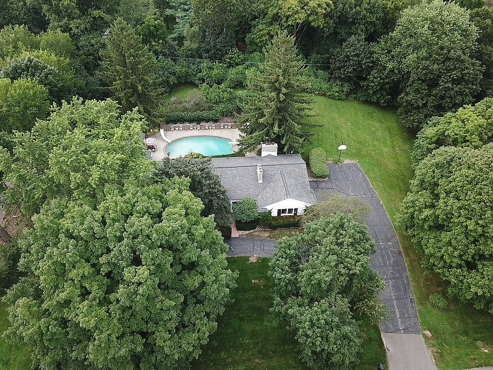 1st image of 26150 Hersheyvale Dr