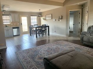 905 Queens Ct, Benton, AR 72019