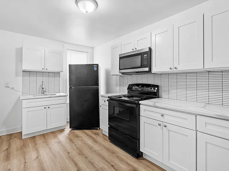 5033 Griscom St #2 — Photo 10