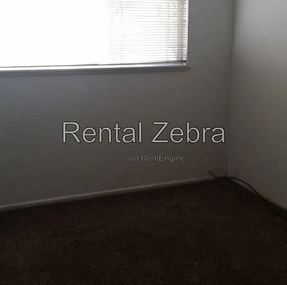10 E 18th St #6 — Photo 7
