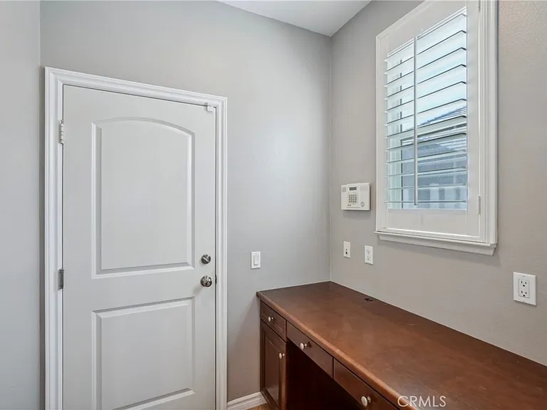 7961 Spaniel Ct — Photo 21