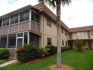 4th image of 148 Brittany Way #D