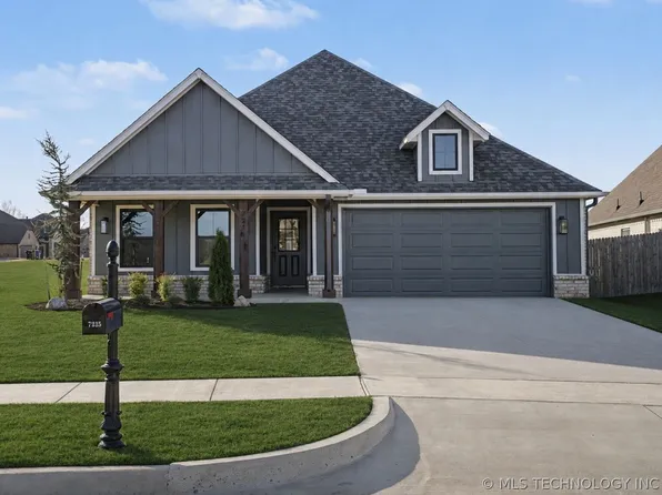 7215 E Queens St, Broken Arrow, OK 74014