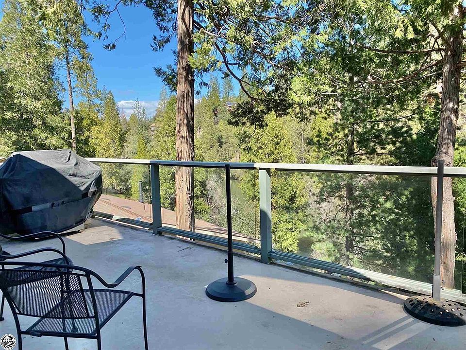 1st image of 20240 Lower Skyridge Dr