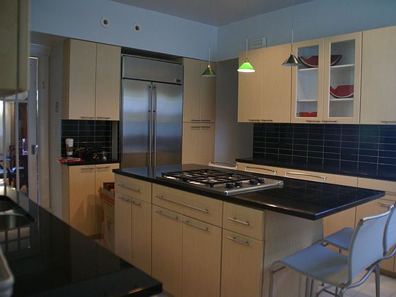 !8 x 15 Kitchen