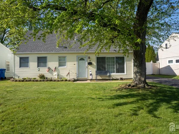 55 W Iselin Pkwy, Iselin, NJ 08830