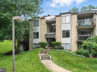 8 Bailiffs Ct UNIT 202, Lutherville Timonium, MD 21093