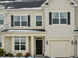 102 Gate Stone Ln, Stephens City, VA 22655