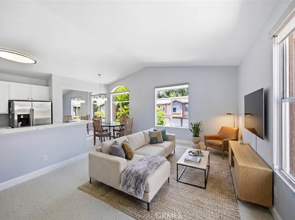 19431 Rue De Valore APT 59E, Foothill Ranch, CA 92610
