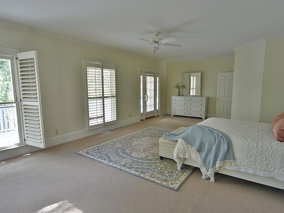 3rd image of 13 Waterside Drive