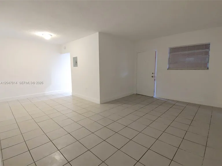 1265 W 24th St #108 — Photo 20