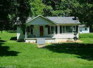 905 Bales Chapel Rd, Jamestown, NC 27282