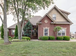 1635 Savoy Dr, Murfreesboro, TN 37130
