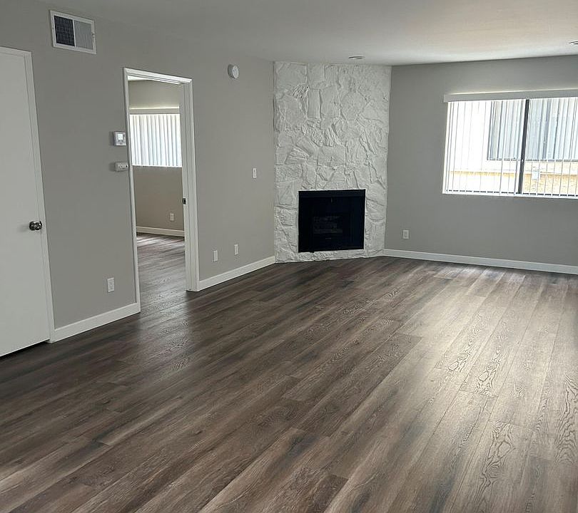 1st image of 12633 Burbank Blvd APT 105