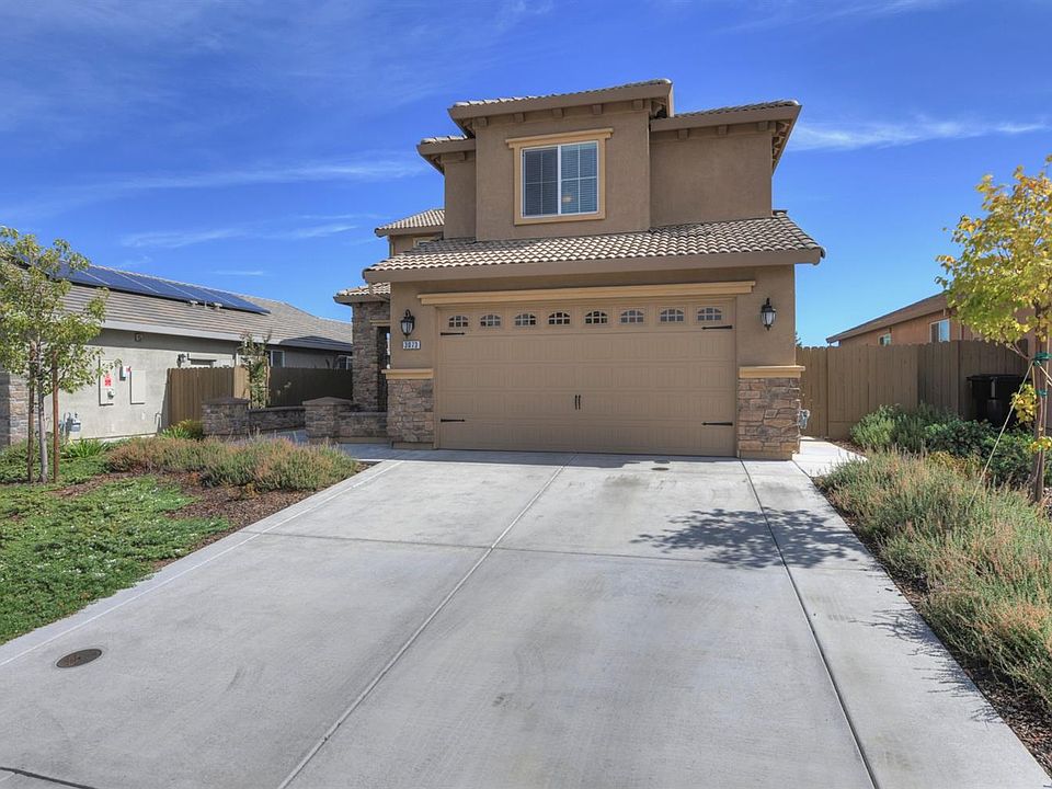 1st image of 3073 Lennon Dr