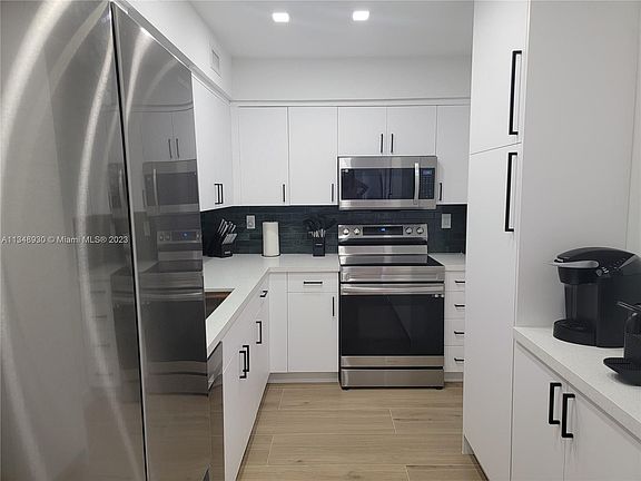 2nd image of 2501 S Ocean Dr APT 931