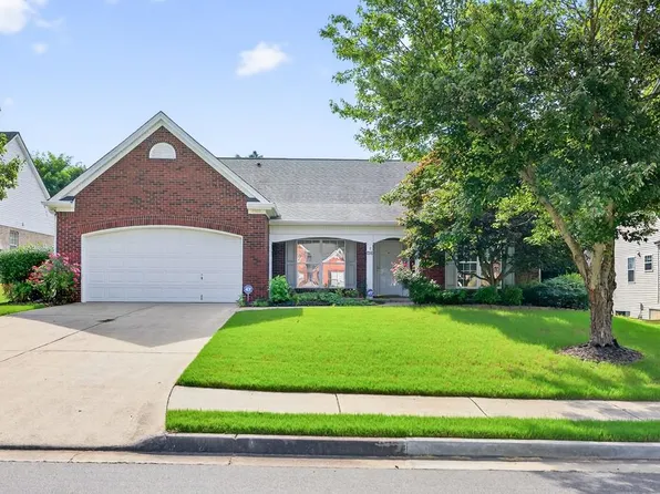 3355 Stoneleigh Run Dr, Buford, GA 30519