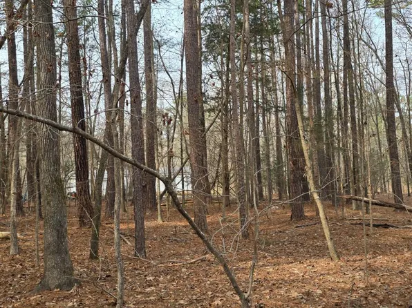 102 Lakeview Estates Cir, Eatonton, GA 31024