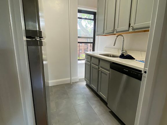 2nd image of 21-39 23rd St #1