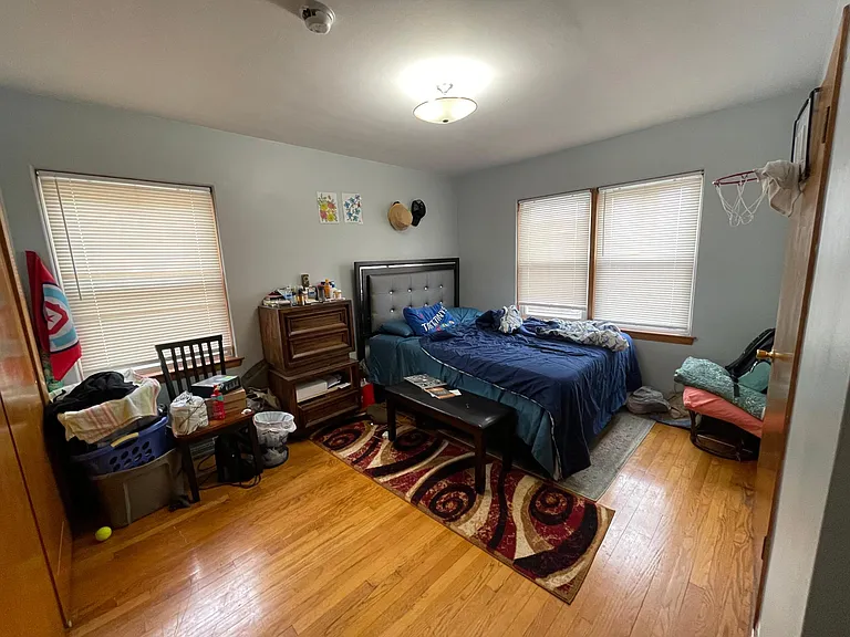 8333 Trumbull Ave #2 — Photo 25