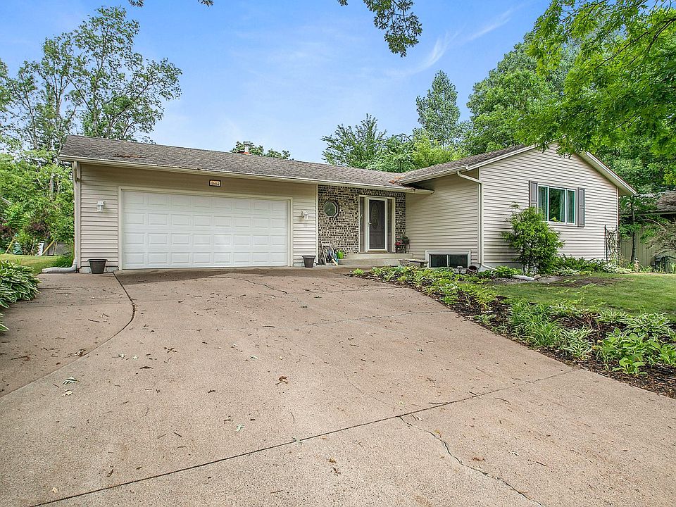 1st image of 1684 Valerie Ln